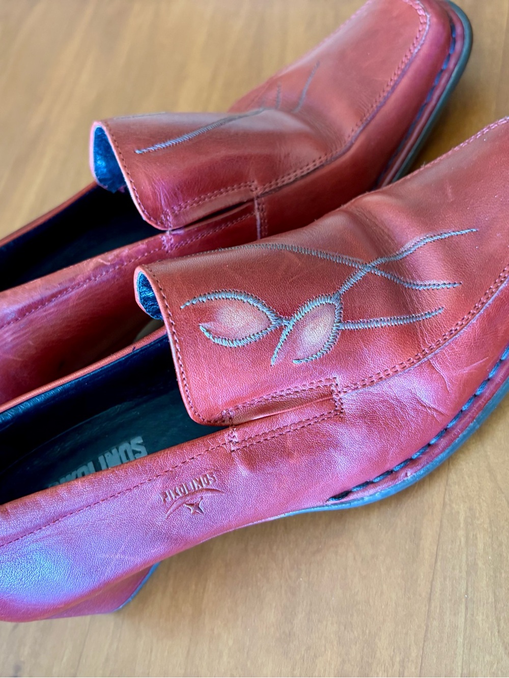 Pikolinos Wine Leather Loafers Sz 36 6